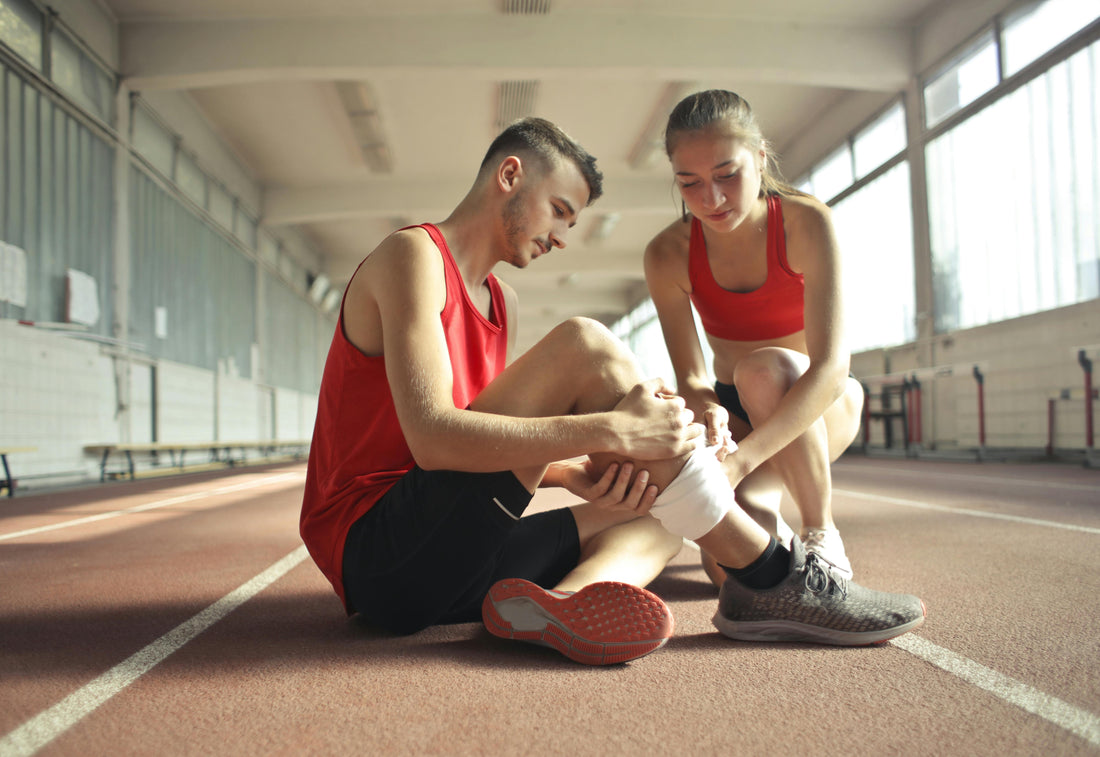 Douleur au tibia en course à pied : causes, prévention et solutions pour continuer à courir